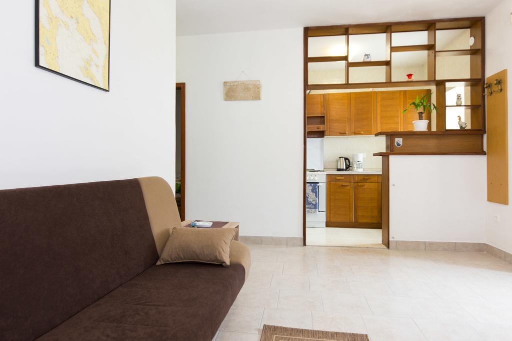 Holiday Home Mery Malinska Dış mekan fotoğraf