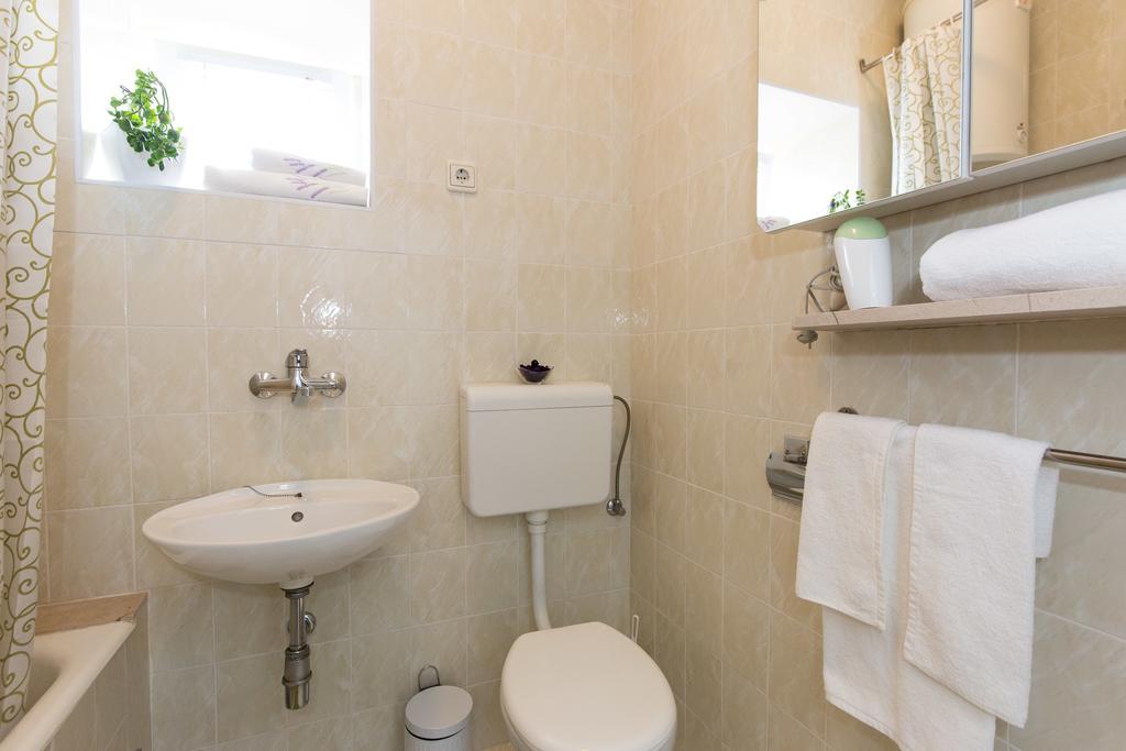 Holiday Home Mery Malinska Dış mekan fotoğraf