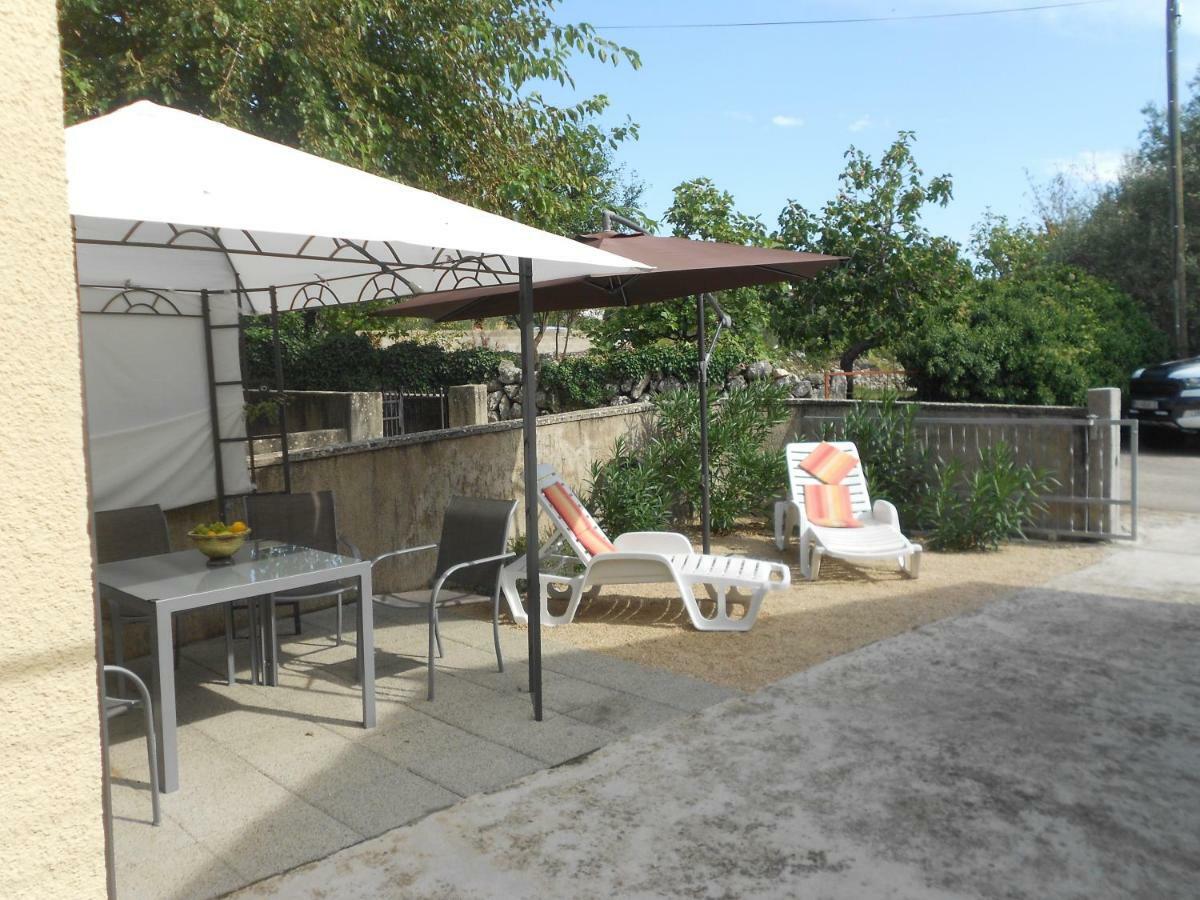 Holiday Home Mery Malinska Dış mekan fotoğraf